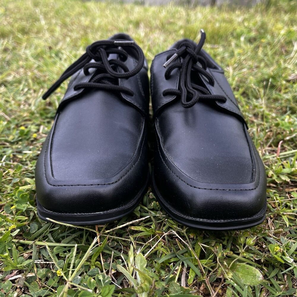 Smartfit Style 165797 Boys Black Moc Toe Skid Resistant Dress Shoes Size 4 - Picture 2 of 9